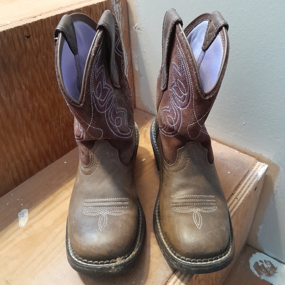 Womens Ariat Cowboy Boots